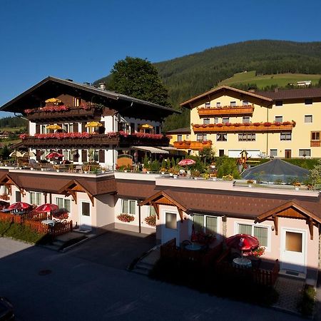 Familiengaestehaus Ingrid Sankt Martin am Tennengebirge Dış mekan fotoğraf